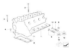 E36 318tds M41 Compact / Engine Cylinder Head Attached Parts