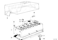 E21 320 M10 Sedan / Vehicle Electrical System/  Fuse Box