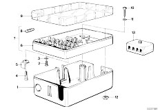 E12 525 M30 Sedan / Vehicle Electrical System/  Fuse Box